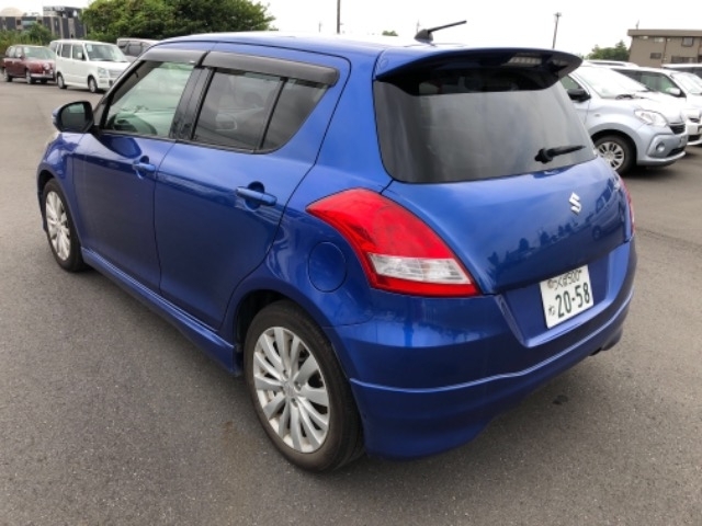 2013 Suzuki Swift RS